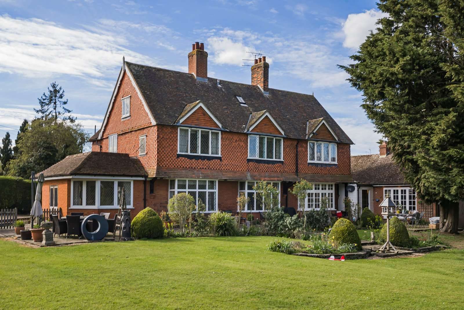 Ware: period country house