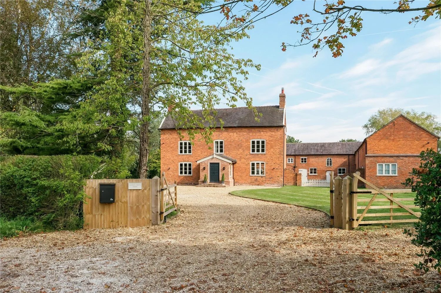 Farmhouse with a pool, Sandbach
