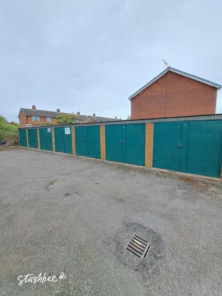 Lock-up Garage to Rent at Adj 18, Woodlands Way, WS15 4EX
