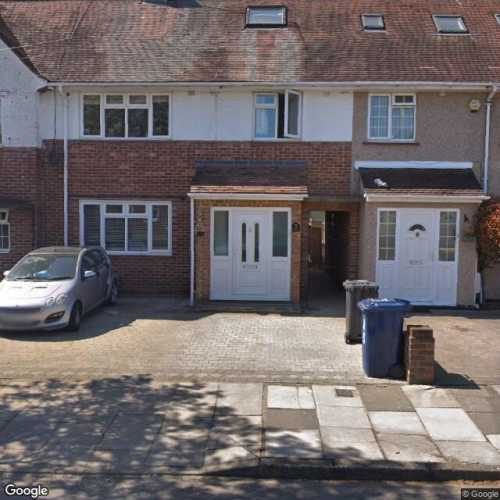 Parking Space to Rent in Northolt, UB5