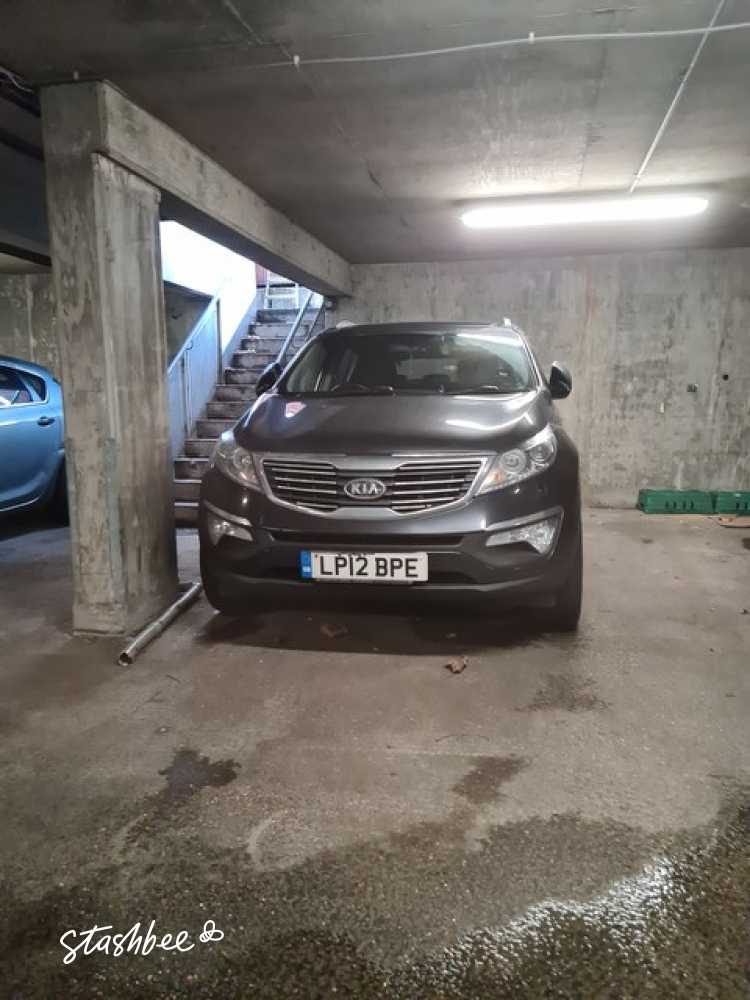Parking Space to Rent in East London, E1