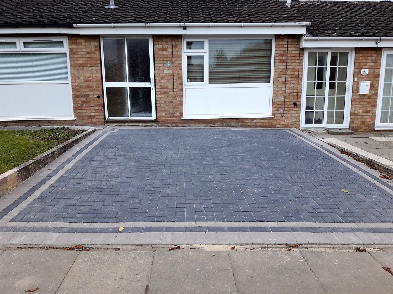 Driveway on Dakyn Road