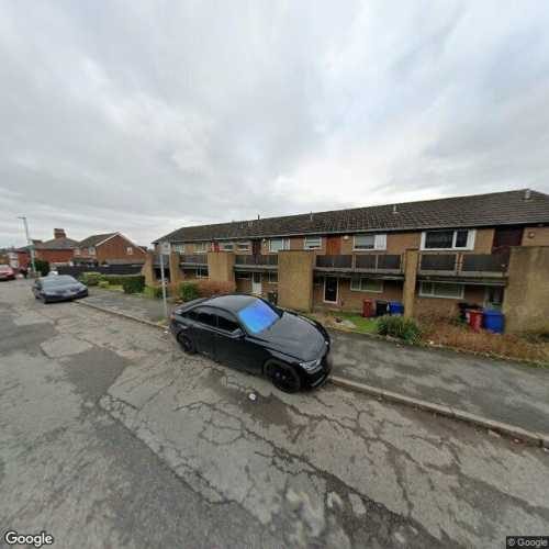 Garage to Rent in Blackburn, BB2