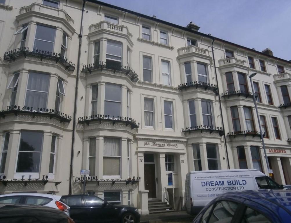3 Bedroom Block Of Apartments Let in Southsea, PO5