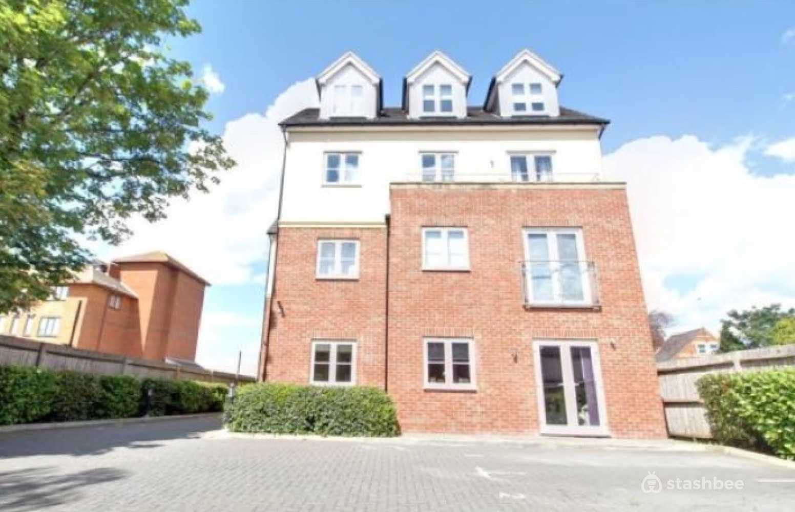 Parking Space to Rent in Reading, RG30