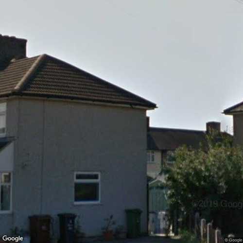Parking Space to Rent in Dagenham, RM9