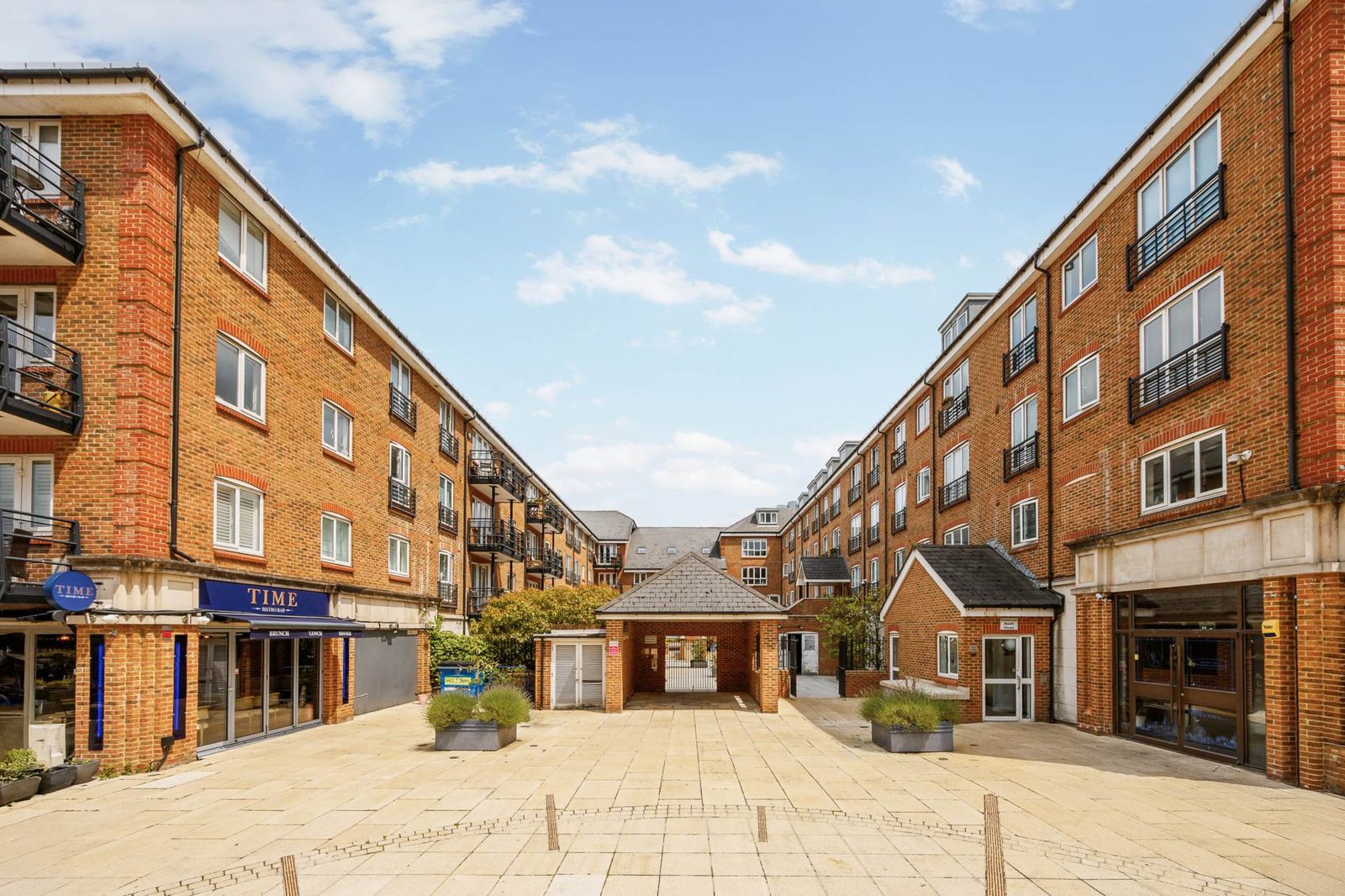 Dorey House, High Street, Brentford