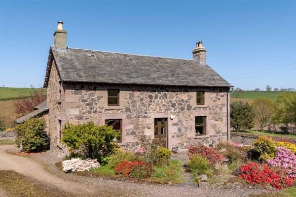 Lochend Forgandenny, Perth, Perth and Kinross, PH2 9ES