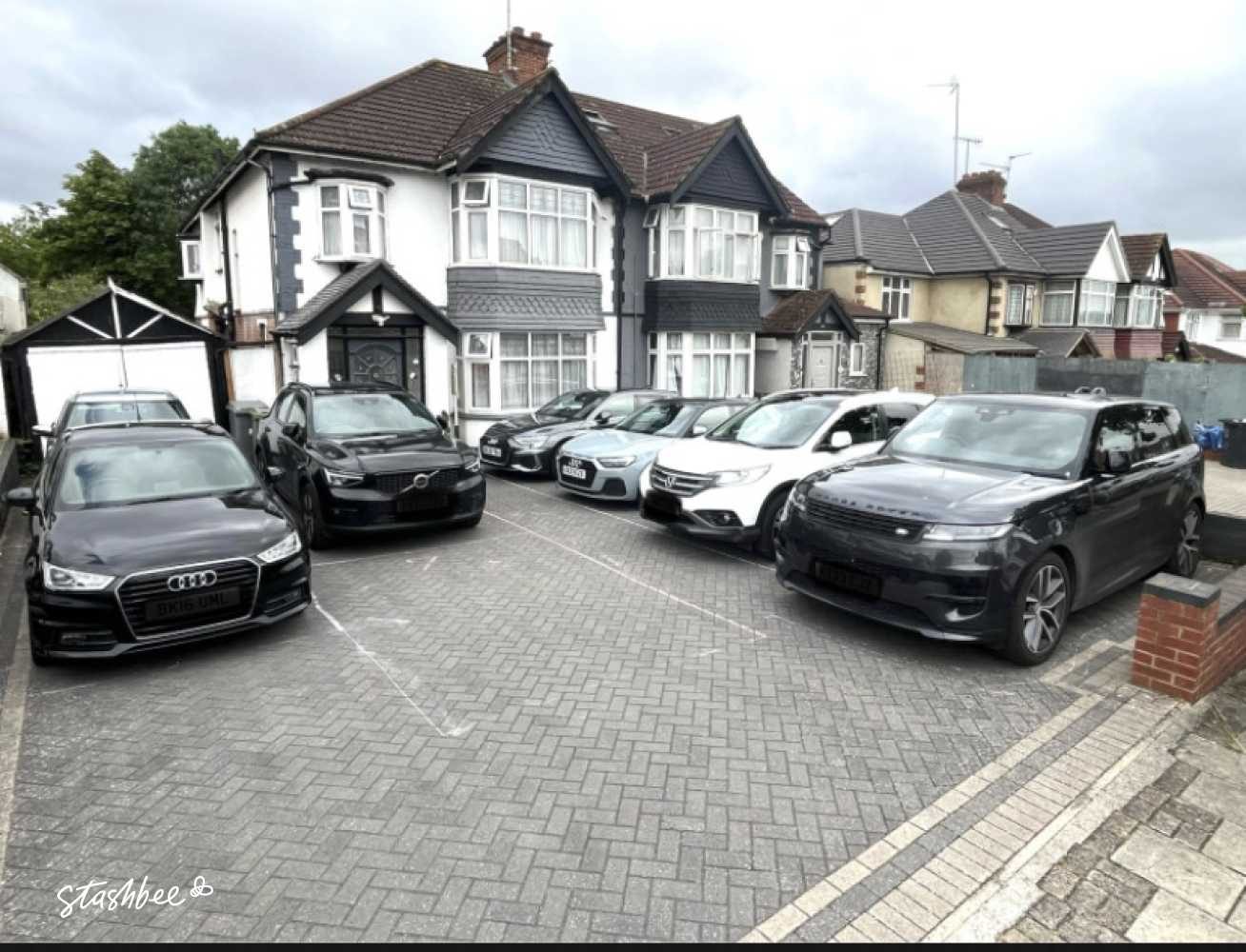 Parking Space to Rent in Wembley, HA9