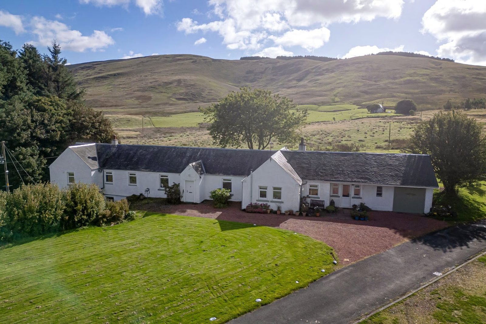 Howgate Farm, Thankerton, Biggar, South Lanarkshire, ML12 6NQ