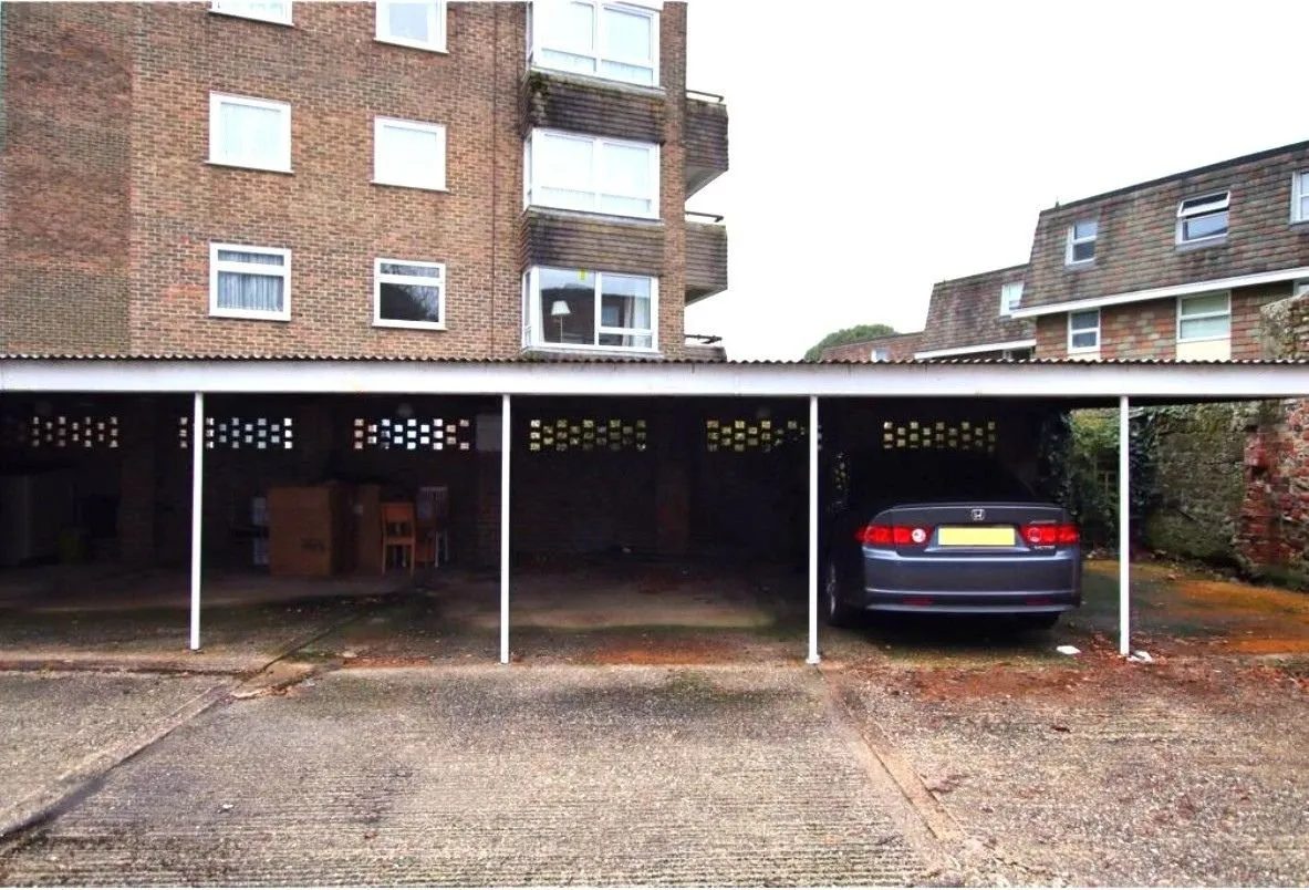 Bognor Regis, PO21