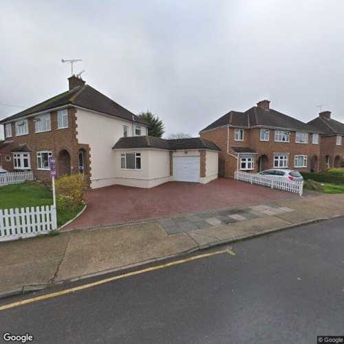Parking Space to Rent in Romford, RM5