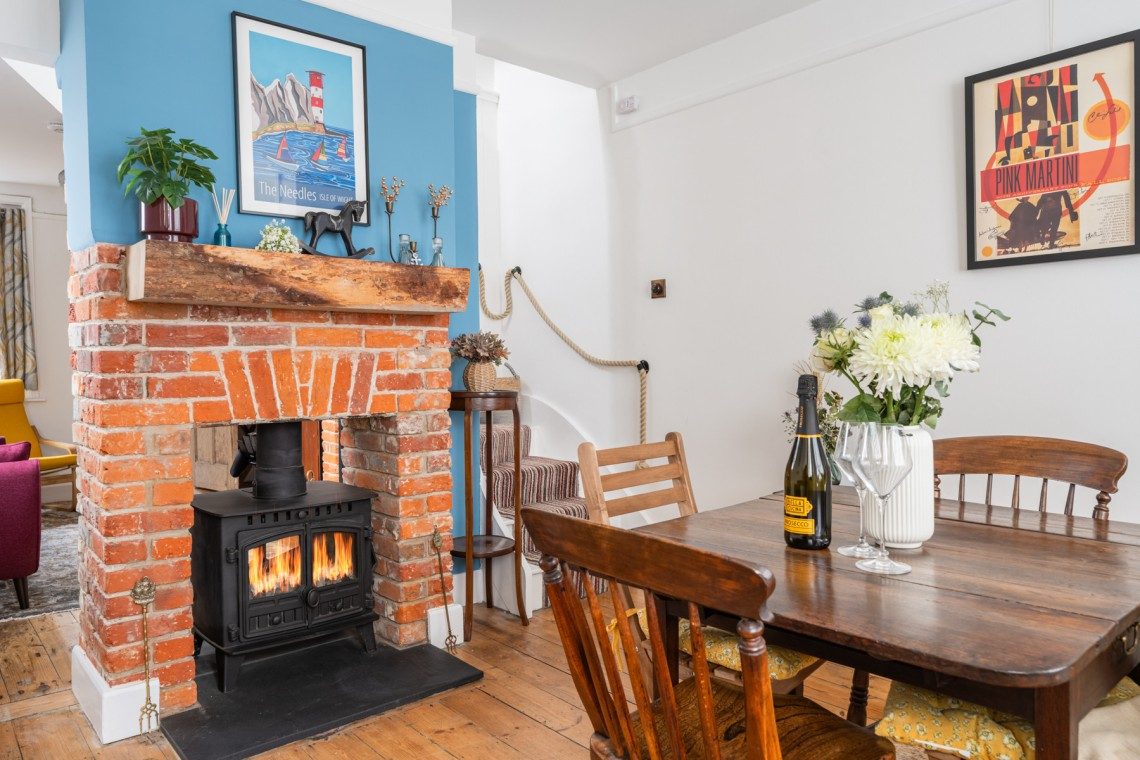 Twin Tides: country house