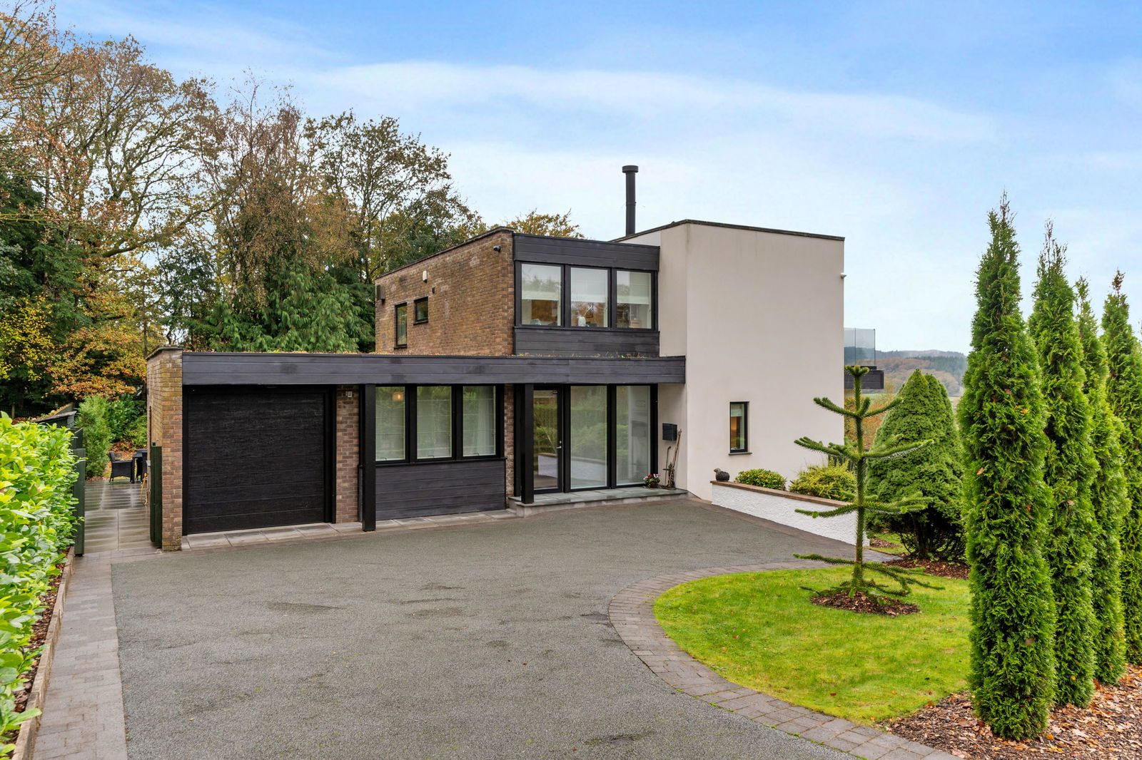 Detached House for sale with 4 bedrooms, Greenlands, Greenstiles Park
