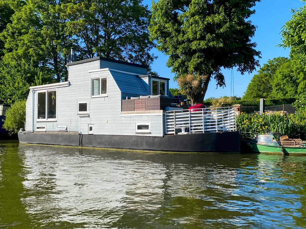 Ryepeck Meadow Moorings, Shepperton, TW17