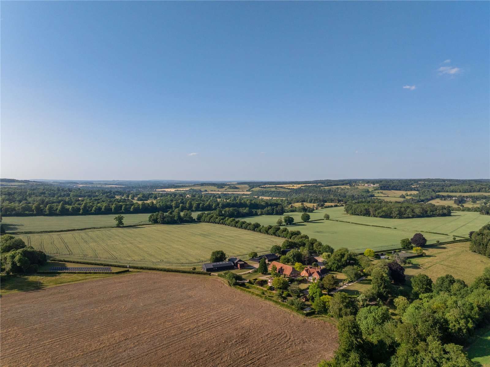 Grade II listed farmhouse in Reading