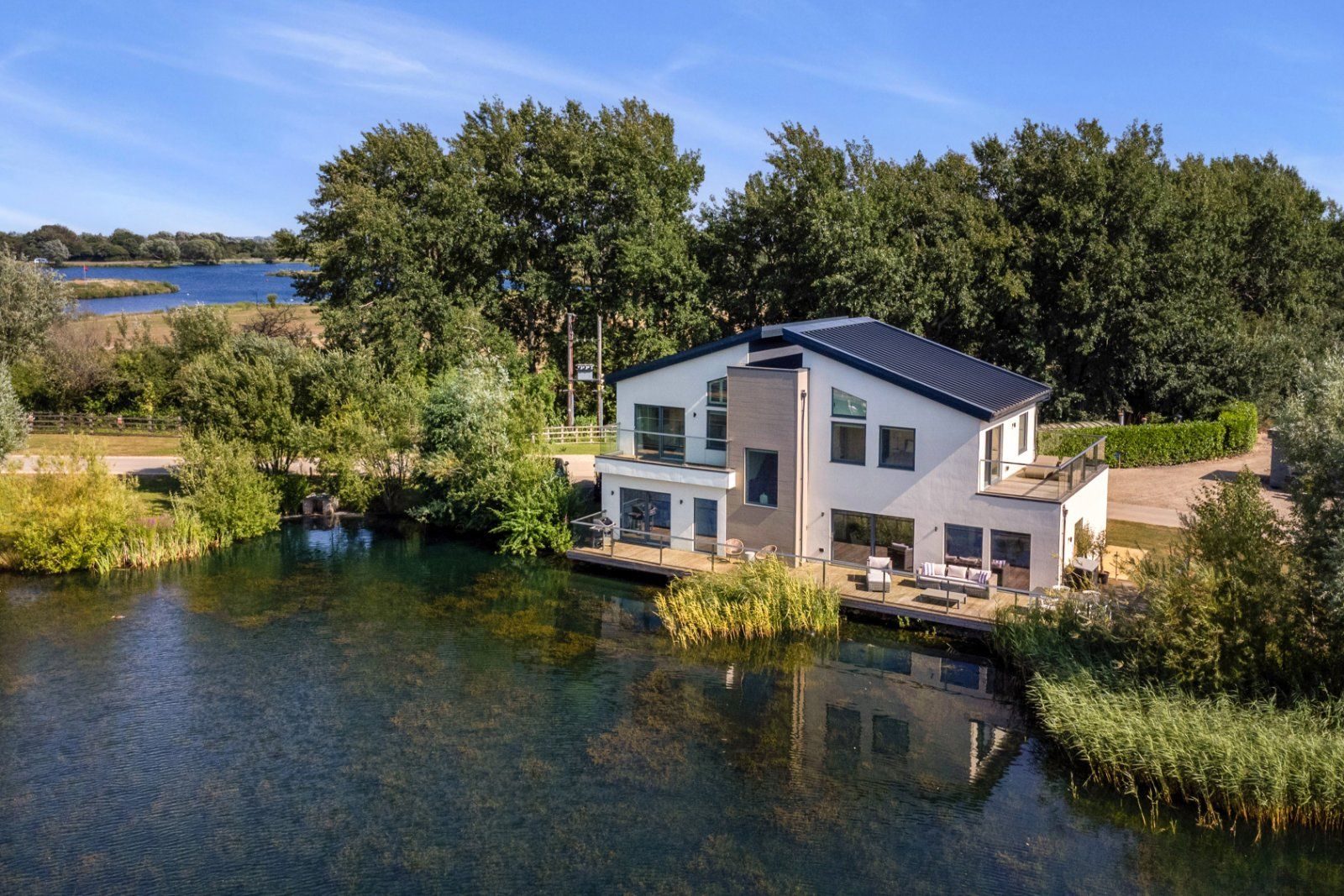 Cirencester Gloucestershire GL7 5FY Cerney Wick Lane, South Cerney