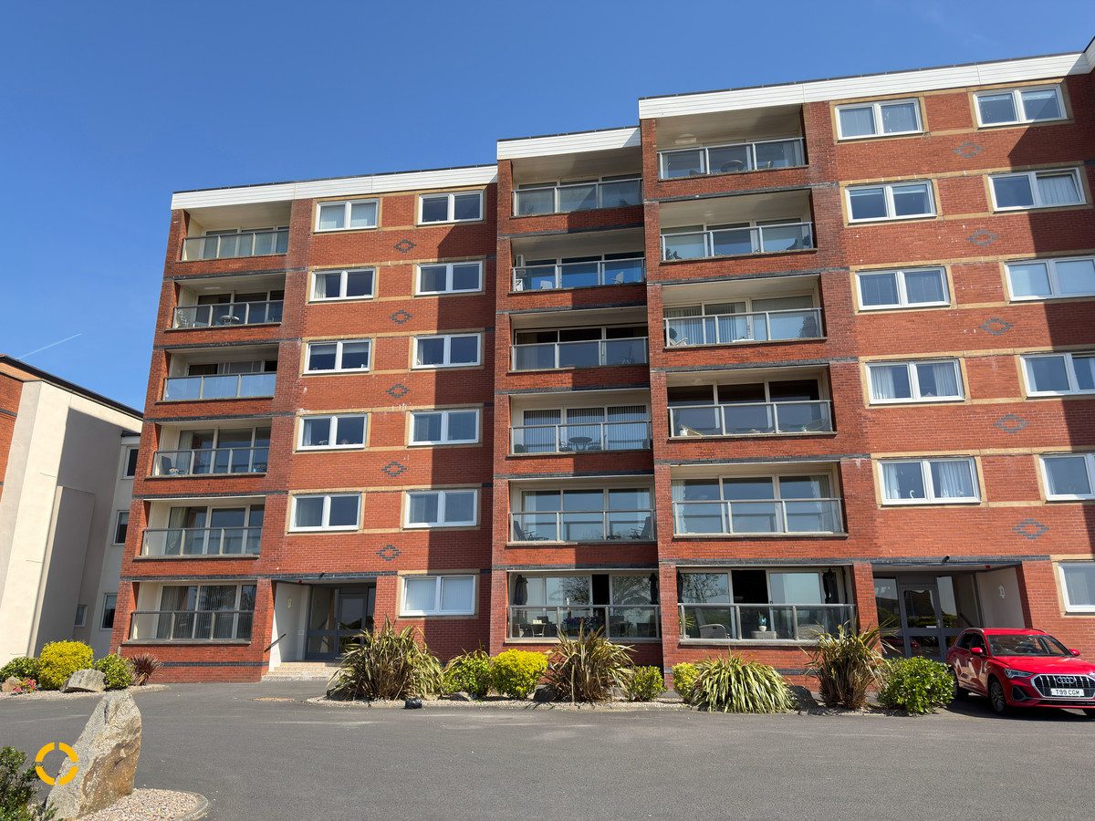 South Promenade, St Annes, FY8