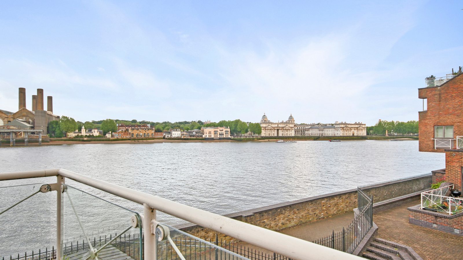 Cumberland Mills Square, Isle of Dogs, E14