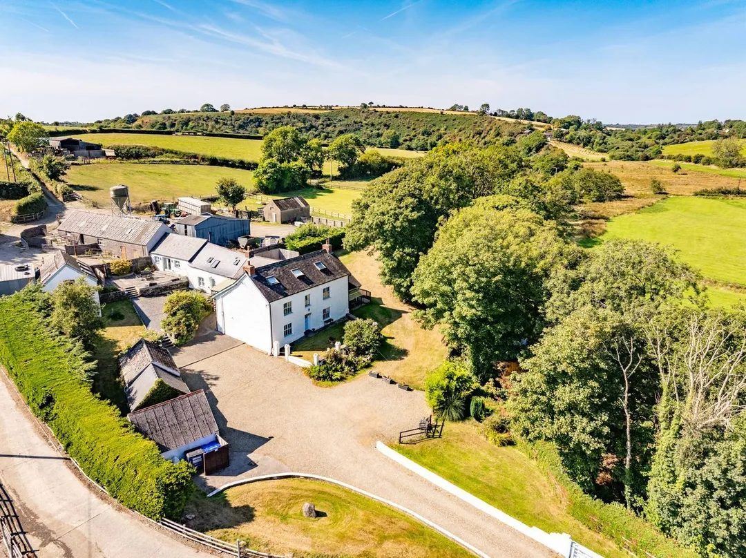 Crymych: smallholding