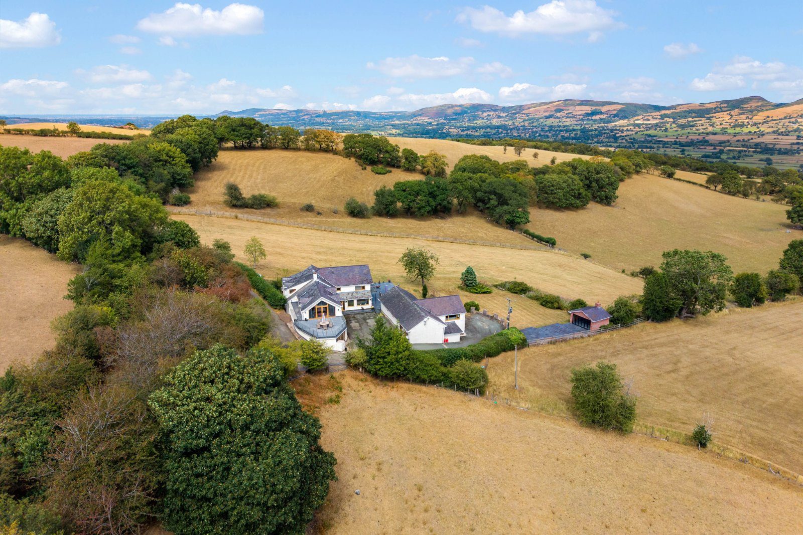 6 bedroom detached house for sale Llanrhaeadr, Denbigh, Denbighshire, LL16