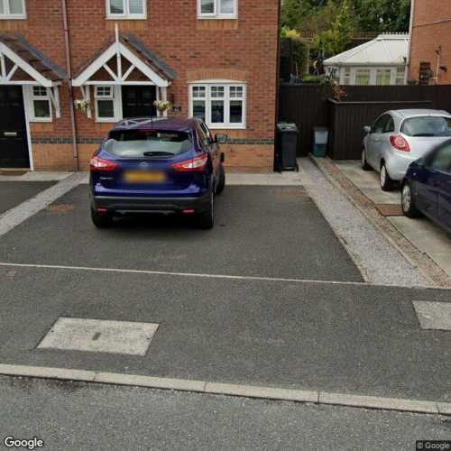 Parking Space to Rent in Neston, CH64