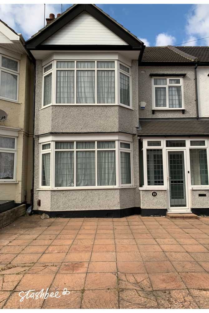 Parking Space to Rent in Ilford, IG2