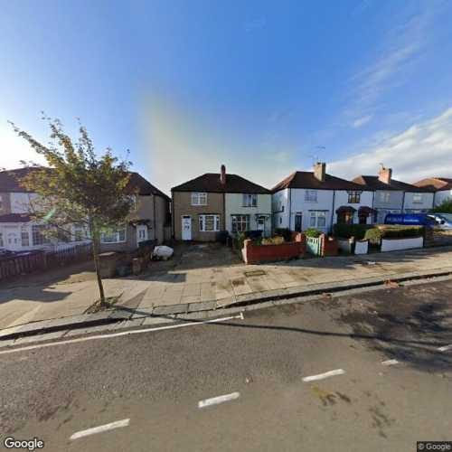 Parking Space to Rent in Greenford, UB6