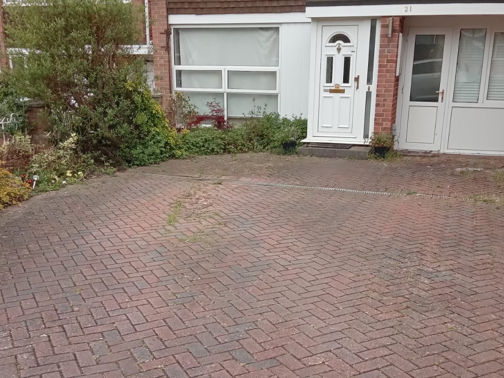 Driveway on Fulmar Close