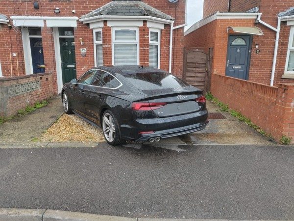 Parking on Quayside Rd, SO18