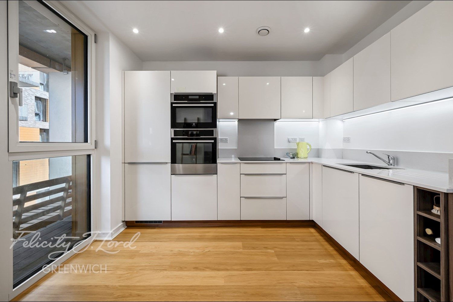 1 Bedroom flat ● Telegraph Avenue, Greenwich, SE10