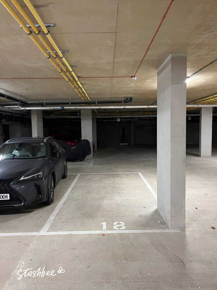 Parking Space to Rent in North West London, NW2