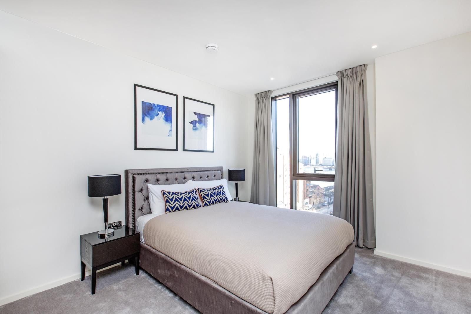2 Bedroom Apartment Let in London, SW8