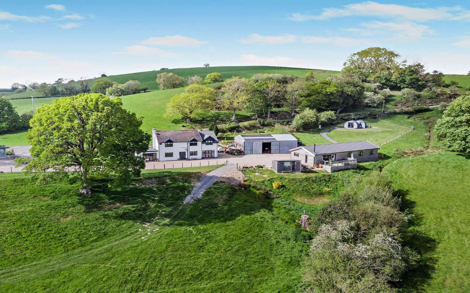 House with paddocks in Welshpool