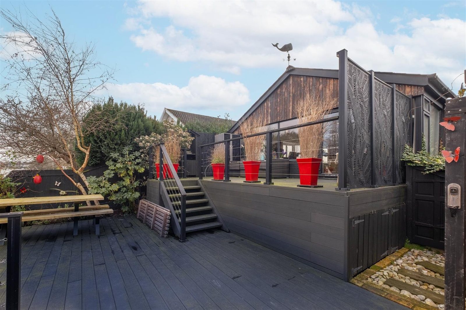 The Island, Thames Ditton