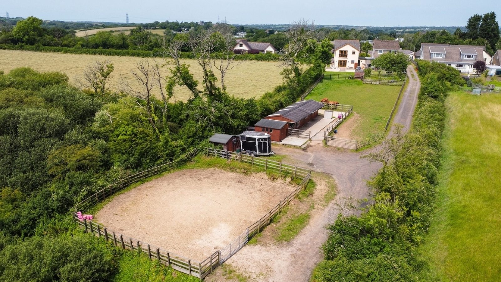 Kilgetty: smallholding