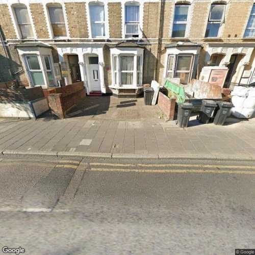 Parking Space to Rent in North London, N16