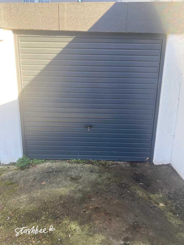 Garage to Rent in North West London, NW3