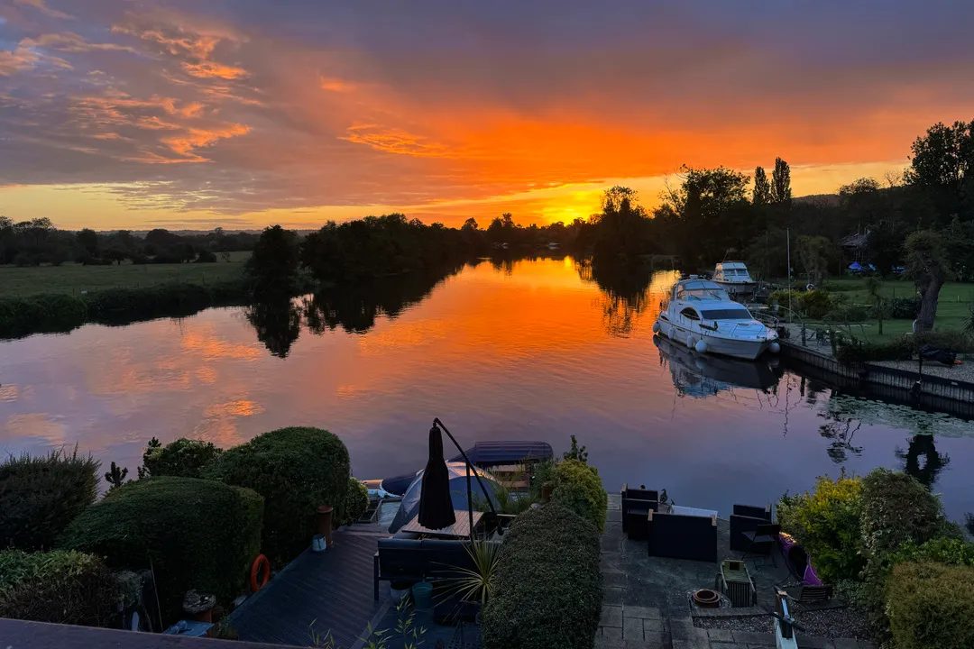 3 bed town house for sale in Temple Mill Island, Marlow, Buckinghamshire, SL7