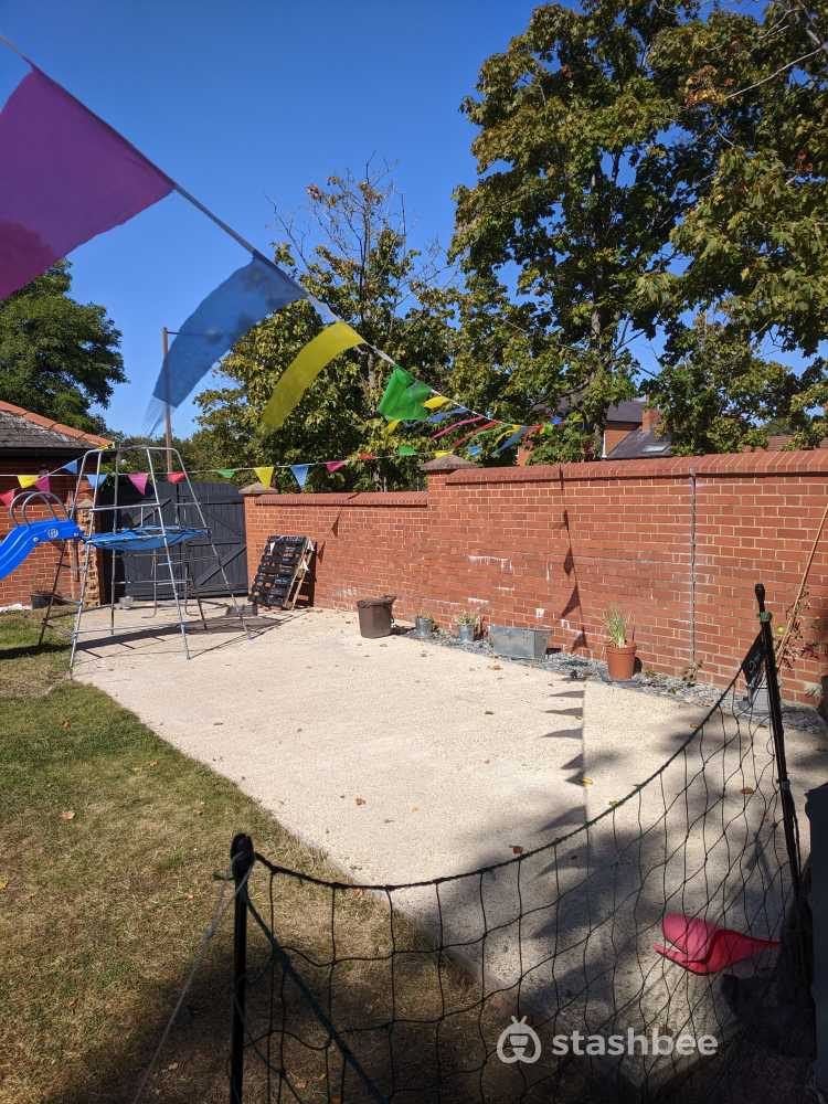 Parking Space to Rent in Milton Keynes, MK5