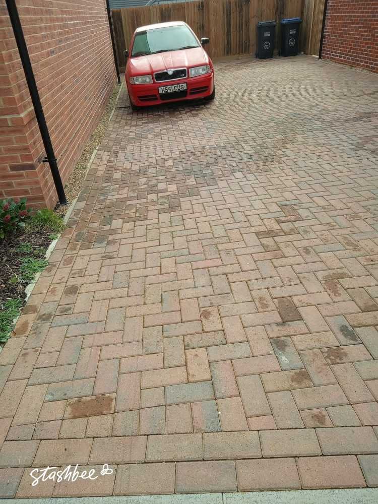 Parking Space to Rent in Haywards Heath, RH16