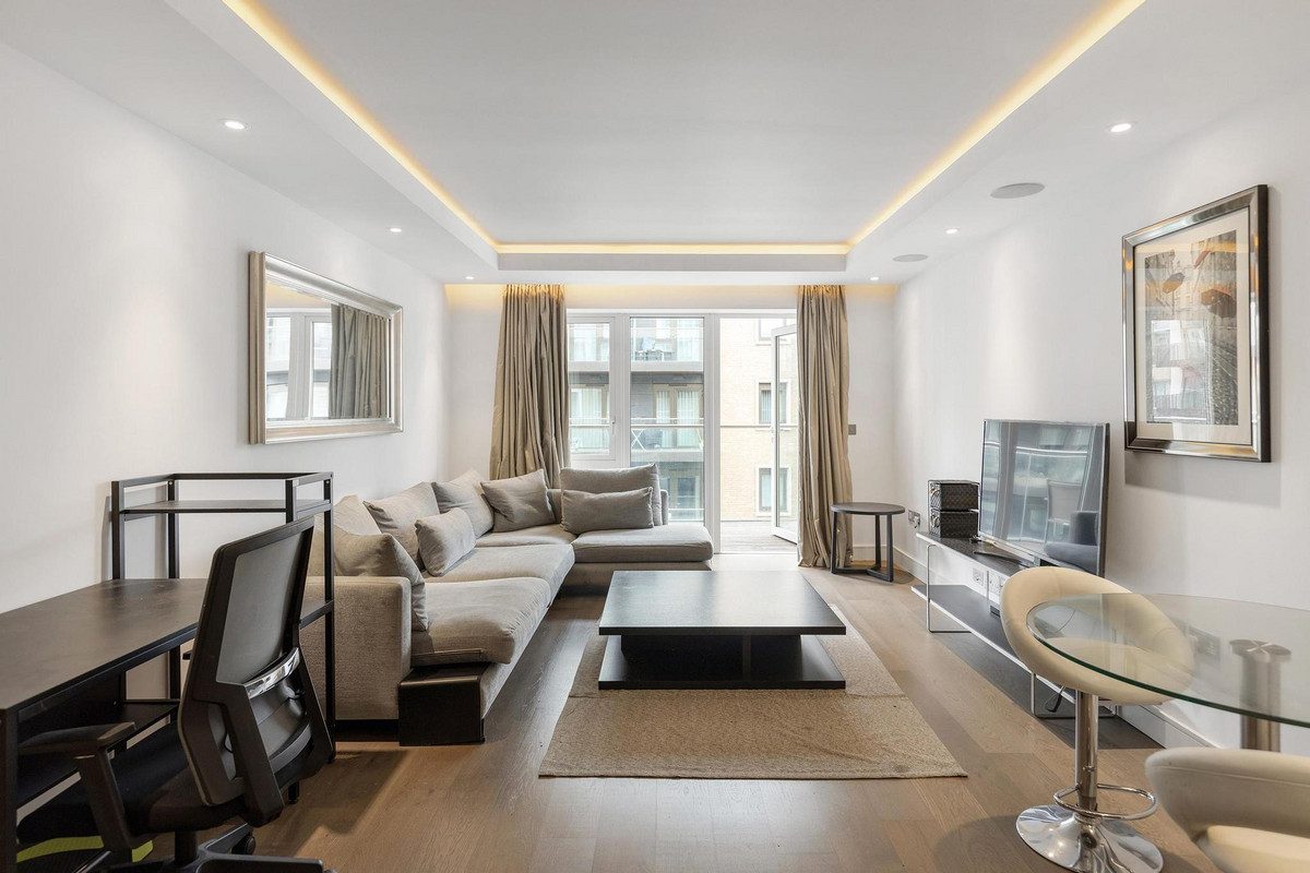 Apartment for sale with 2 bedrooms, Parr's Way, London