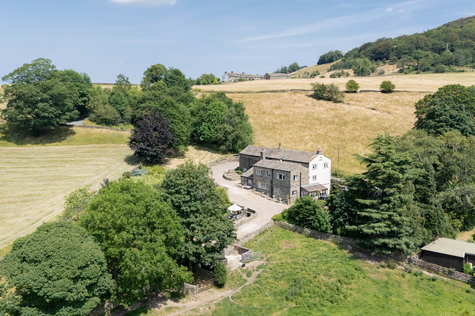 Period farmhouse, Jackson Bridge