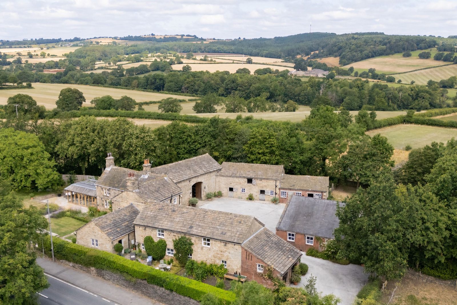 Period farmhouse, Cawthorne