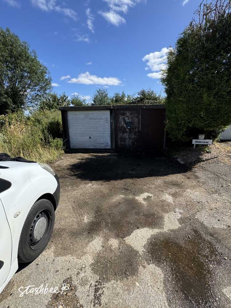 Garage to Rent in Little Fransham, NR19