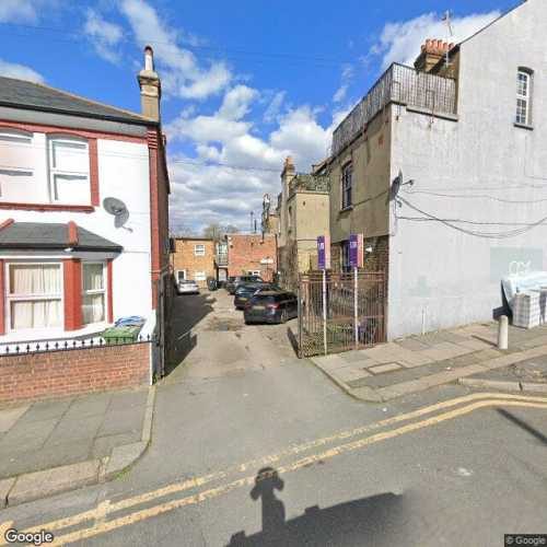 Parking Space to Rent in South West London, SW17