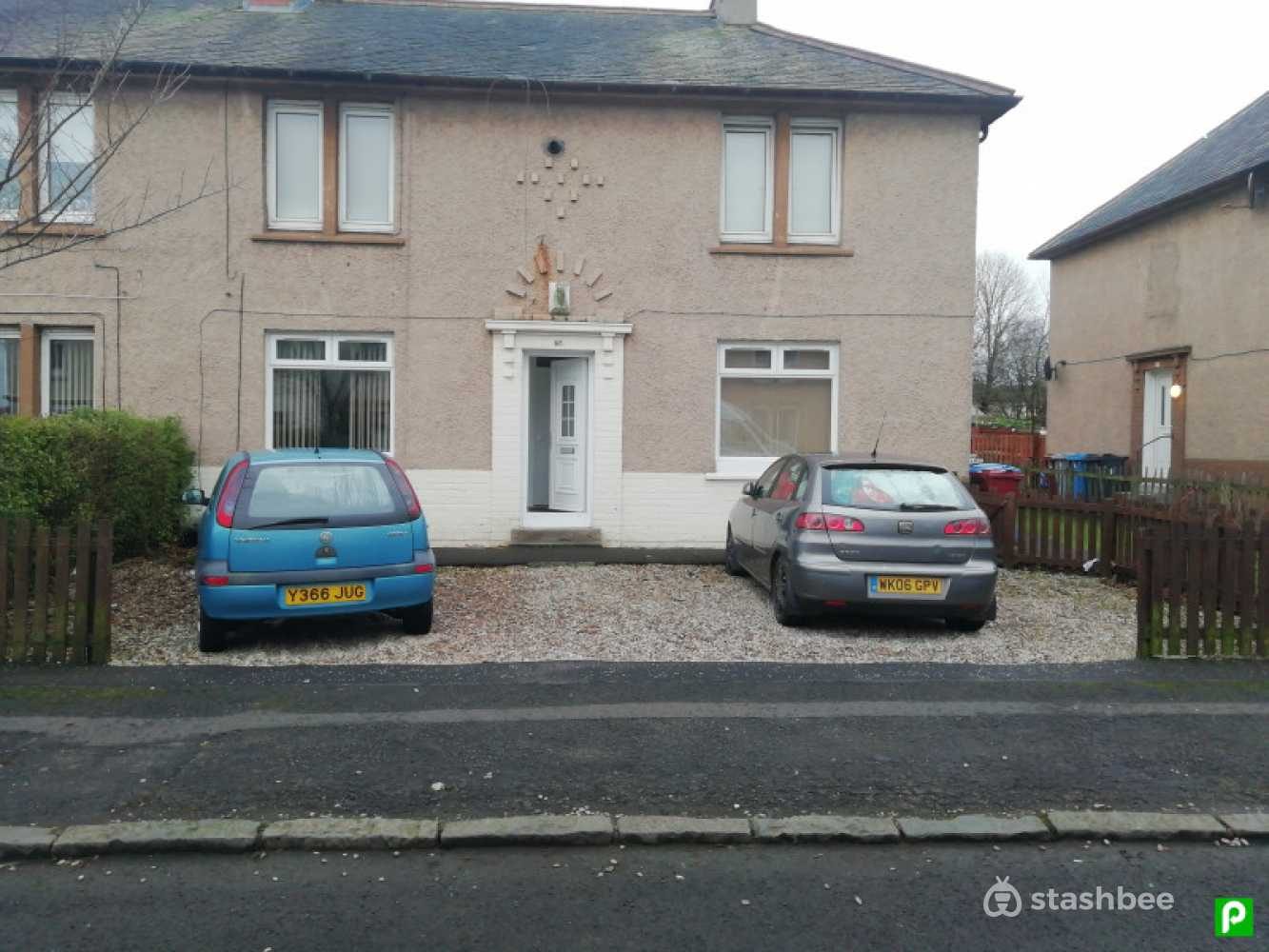 Parking Space to Rent in Glasgow, G72