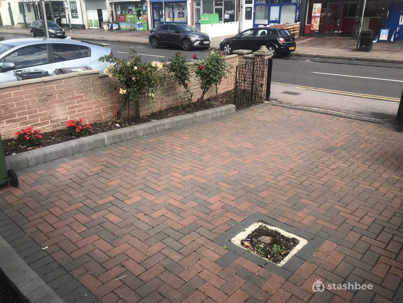 Parking Space to Rent in Dagenham, RM10