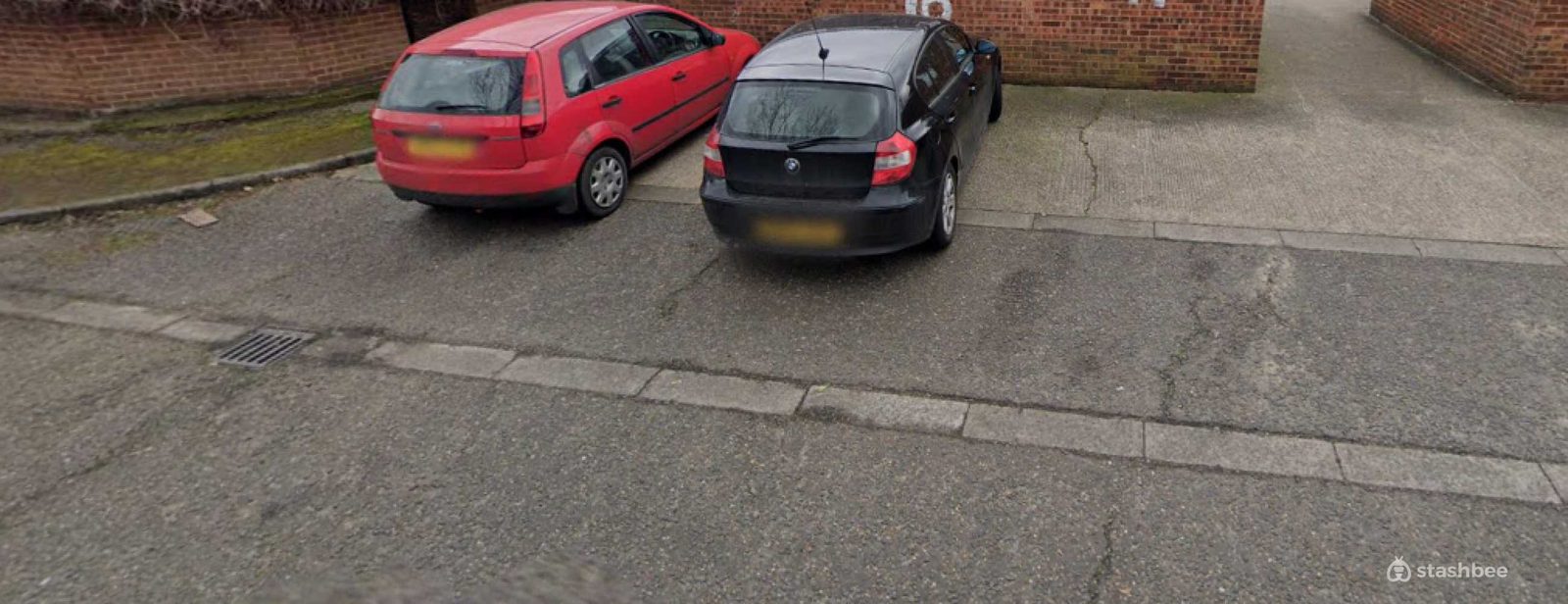 Parking Space to Rent in Hayes, UB3