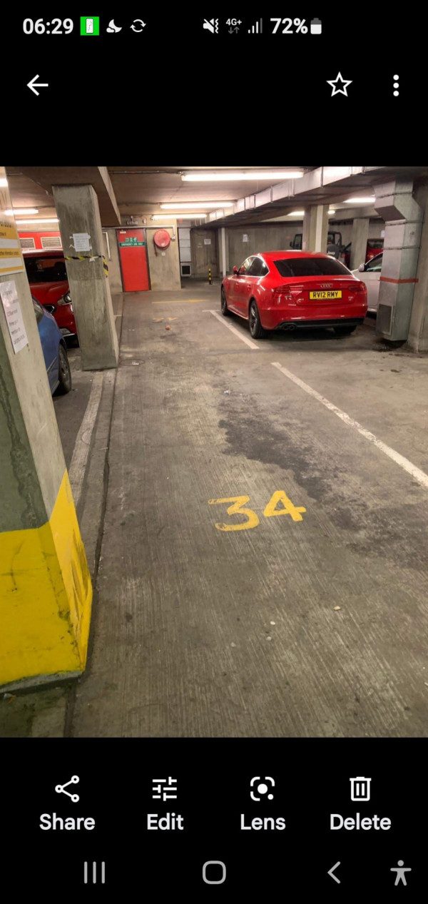 Parking on Albion St,, G1